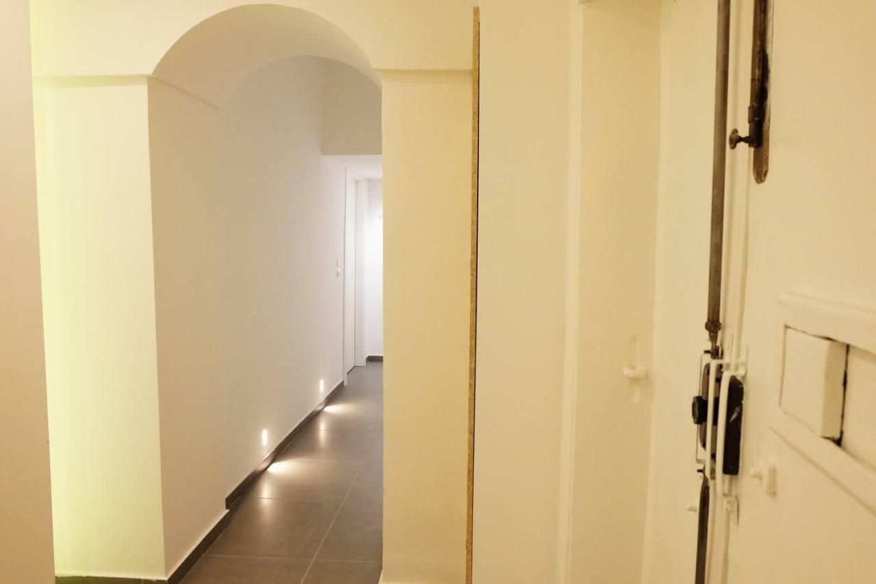 Il-Terno All'8 Al Centro Storico Old Town ナポリ エクステリア 写真